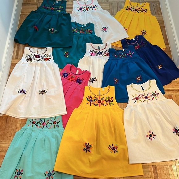 Girls’ Hand-Embroidered Cotton Sundress White Size 4 - Picture 6 of 7